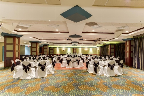 Park Town Hotel image 1